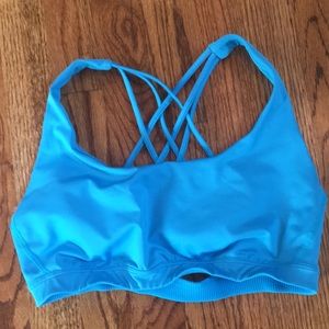 Victoria Secret Sports Bra (never worn)